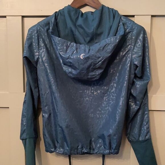 ZYIA Activewear Jade Green Animal Print Bomber Jacket Size XXS - Picture 9 of 9